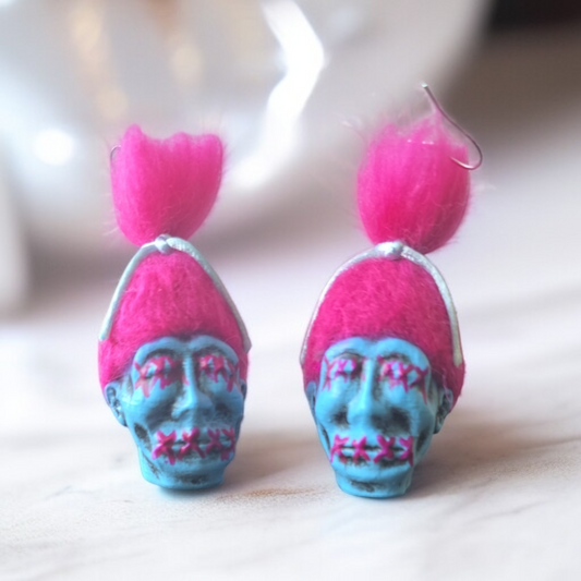 Shrunken Head Earrings – Cotton Candy Pink